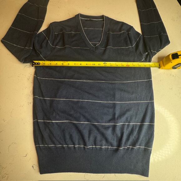 Banana Republic Mens Sweater Sz Medium Silk Cashmere Luxury Blend Pullover - Picture 7 of 11